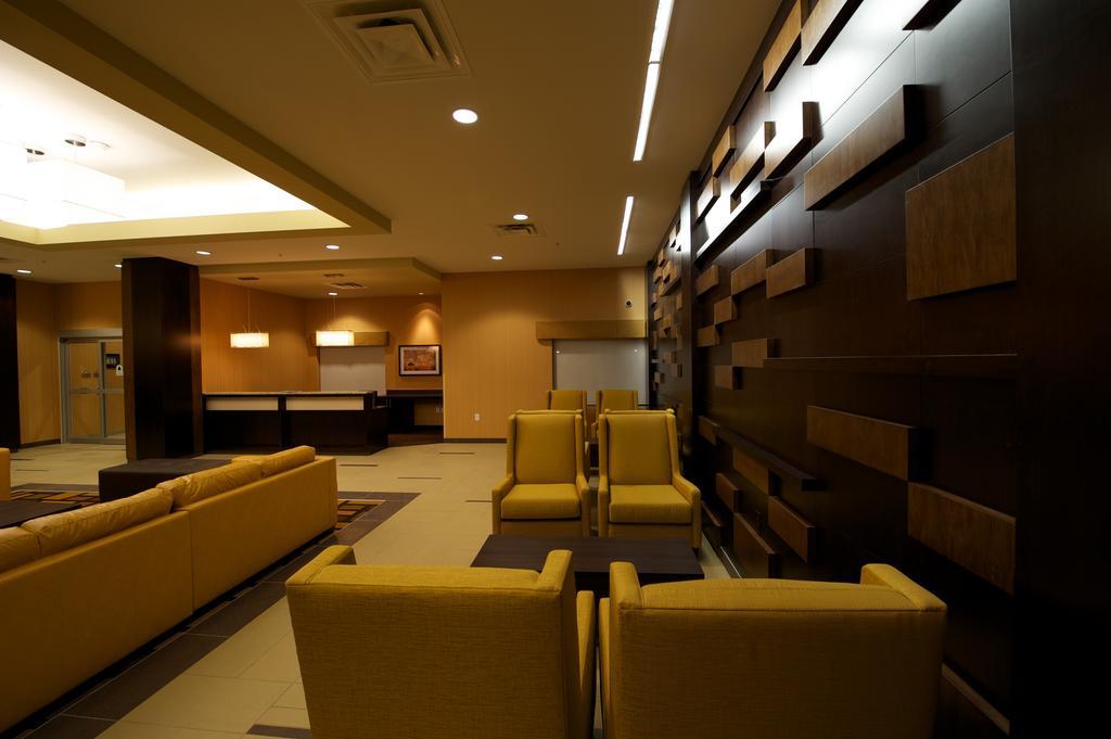 Days Inn & Suites By Wyndham Winnipeg Airport Manitoba Eksteriør billede